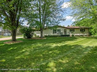 3420 W Pratt Rd, Dewitt, MI 48820