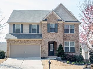 3532 Fallen Oak Dr, Buford, GA 30519