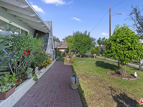 5th image of 21829 Rodax St