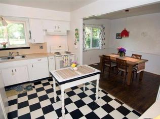 2721 Lillian Rd, Ann Arbor, MI 48104