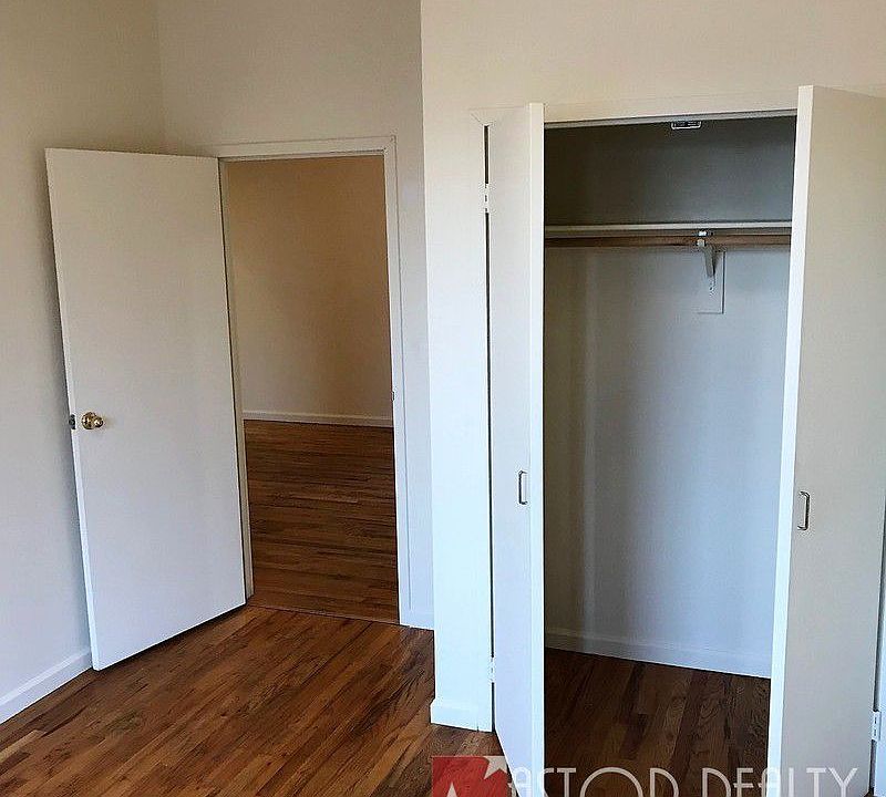 1st image of 3030 30th St APT 24