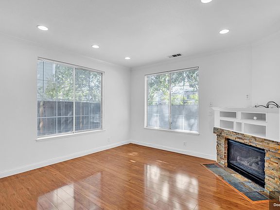 5th image of 308 Araglin Ct