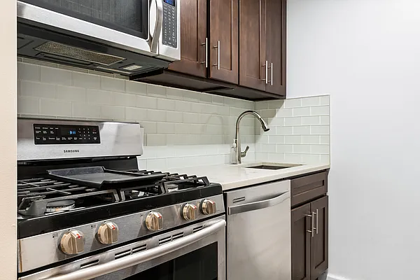 Rented by Triumph Property Group | media 4