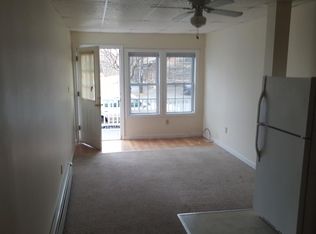 15 Depot St APT 7, Canaan, NH 03741