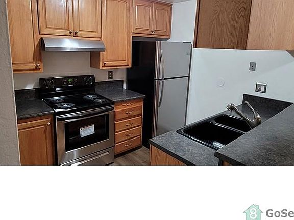 3rd image of 879 Wyman Way APT 1