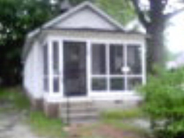 1st image of 216 N Pine St