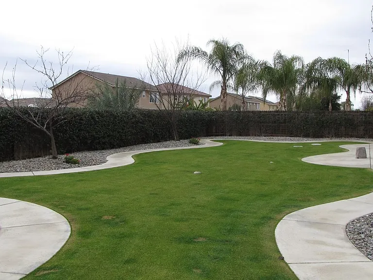 15645 Calabria Ct — Photo 20