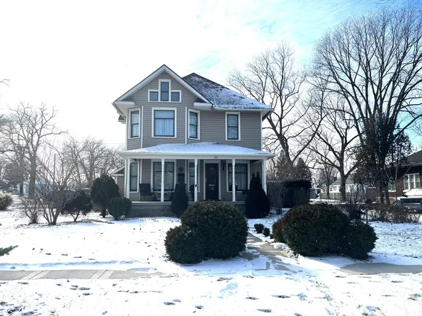 422 S Park Ave, Rensselaer, IN 47978