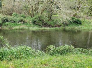 940 N River Bend Rd, Otis, OR 97368