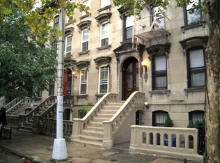 2112 45th Ave APT 3, Long Island City, NY 11101