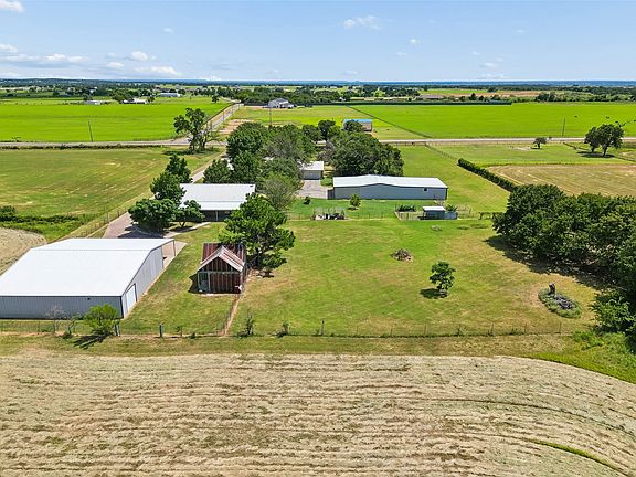 2nd image of 4101 Tolar Hwy