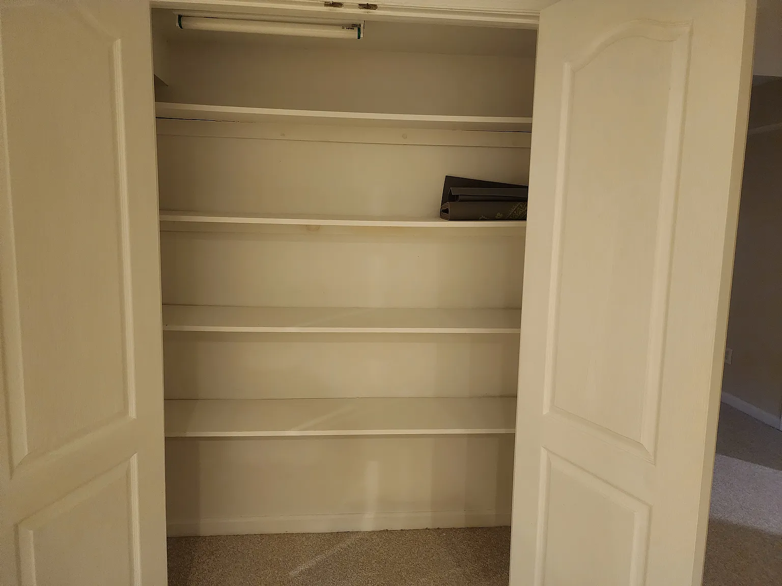 1 bed, 1600 sqft, $1,500 — Photo 4