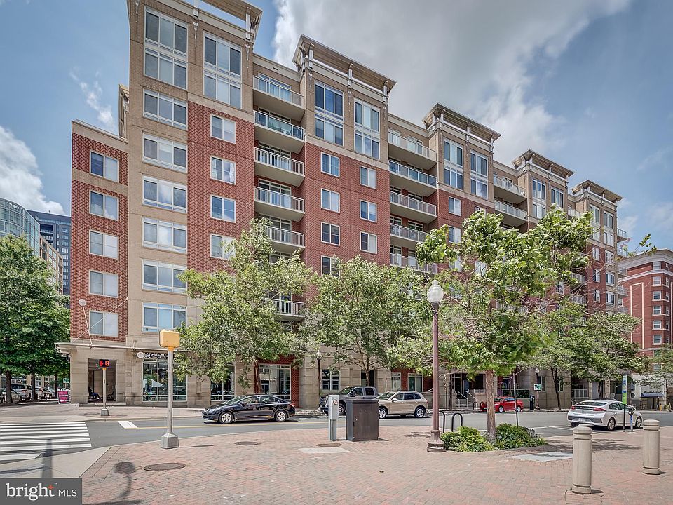 1st image of 820 N Pollard St APT 906