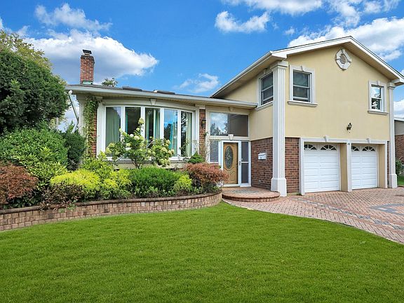 3rd image of 23 Bonnie Dr