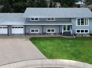 5 Shaw PLACE, Assiniboia, SK S0H 0B0