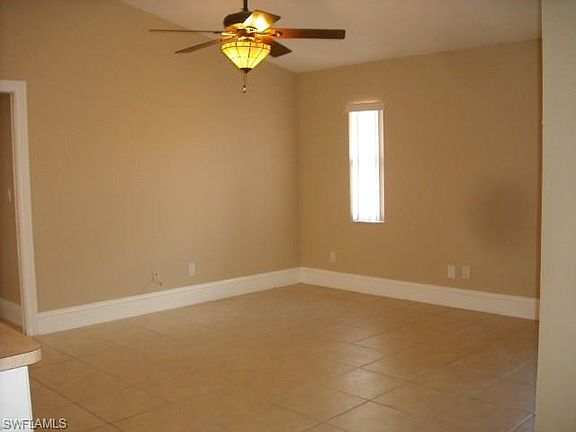 4th image of 2610 SW Santa Barbara Pl