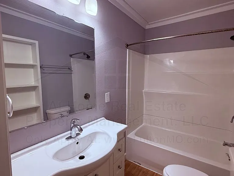 800 Churchill Rd — Photo 18