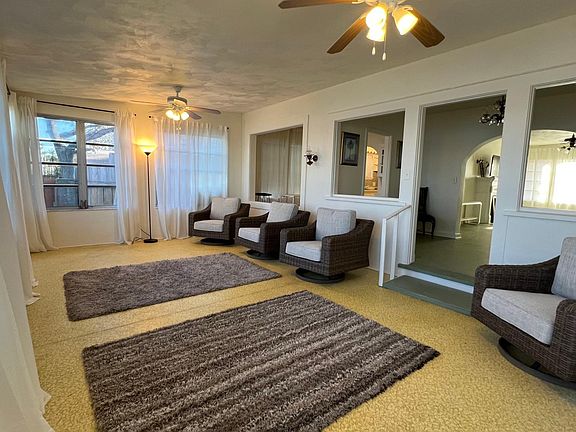 3rd image of 255 Lexington Dr Unit A