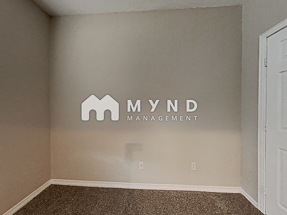 5th image of 2426 Scotts Meadow Ct