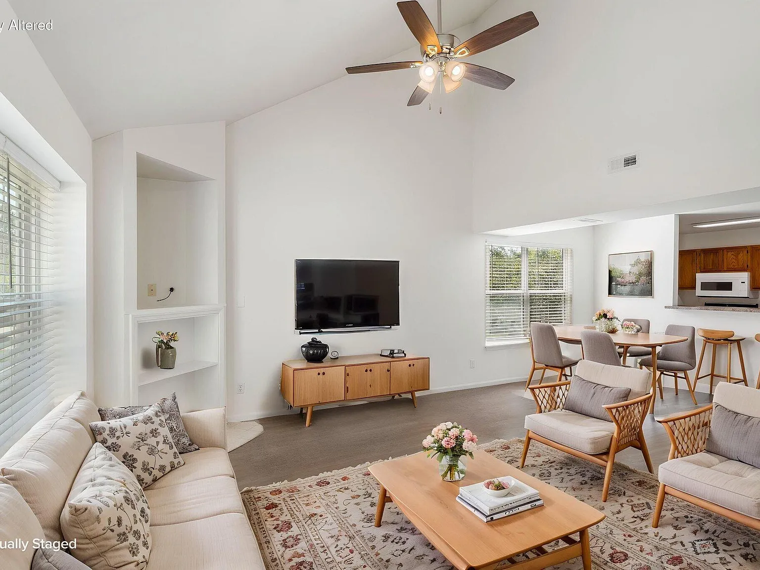 3 bed, 2.0 bath, 1700 sqft, $1,550 — Photo 4
