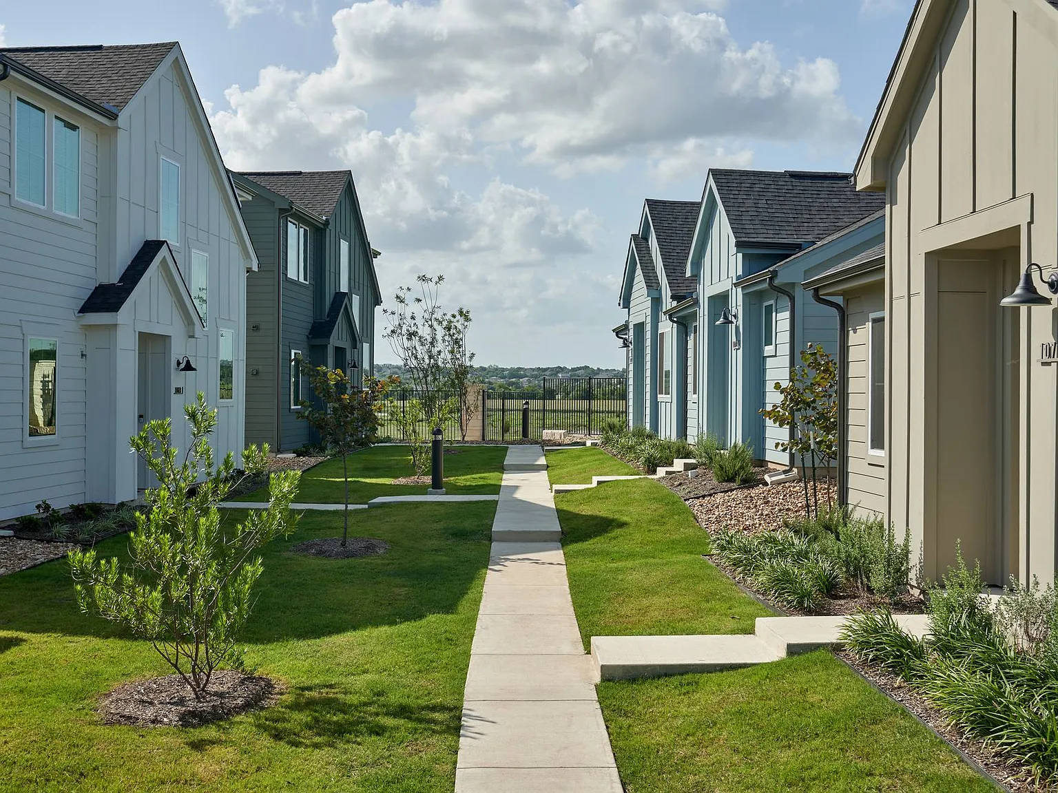 YardHomes Meadow Lake — Photo 2