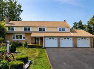 16 Cross Hill Rd, Wethersfield, CT 06109