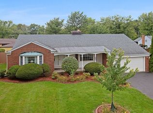 1300 Douglas Ln, Crete, IL 60417