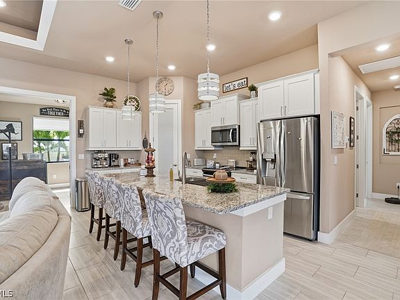 4th image of 3401 NW 21st St