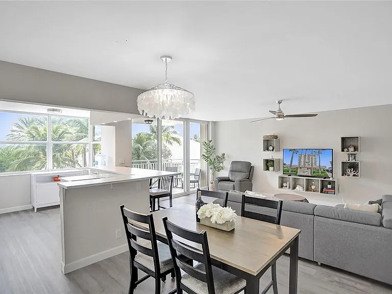 5200 N Ocean Blvd #310B — Photo 9