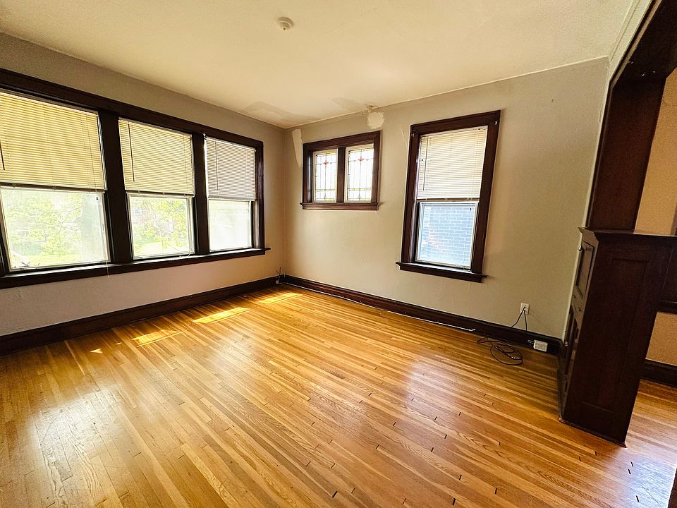 1st image of 2516 Bellevue Ave #2N