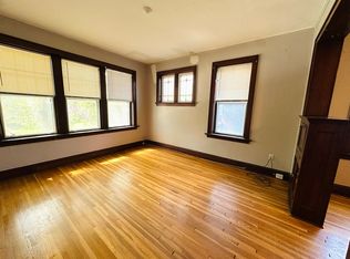 2516 Bellevue Ave #2N, Saint Louis, MO 63143