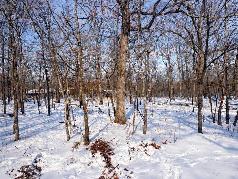 1st image of 7 E 703rd Rd