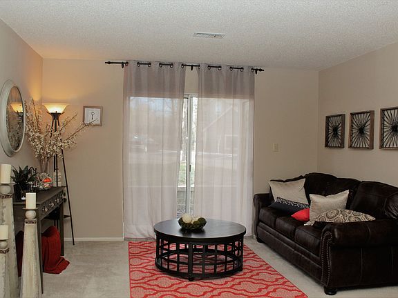 4th image of 9950 Pointe South Dr #9915E