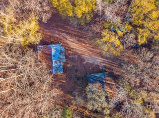 1074 Old Hoods Mill Rd, Commerce, GA 30529