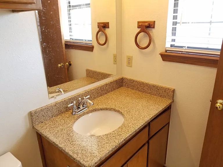 2813 Apache Rd — Photo 14