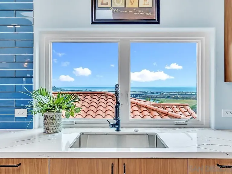 7564 Navigator Cir — Photo 34