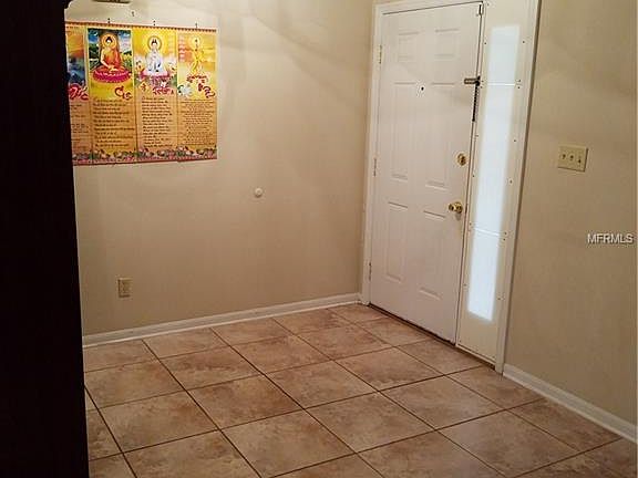 3rd image of 5728 Lakefield Ct