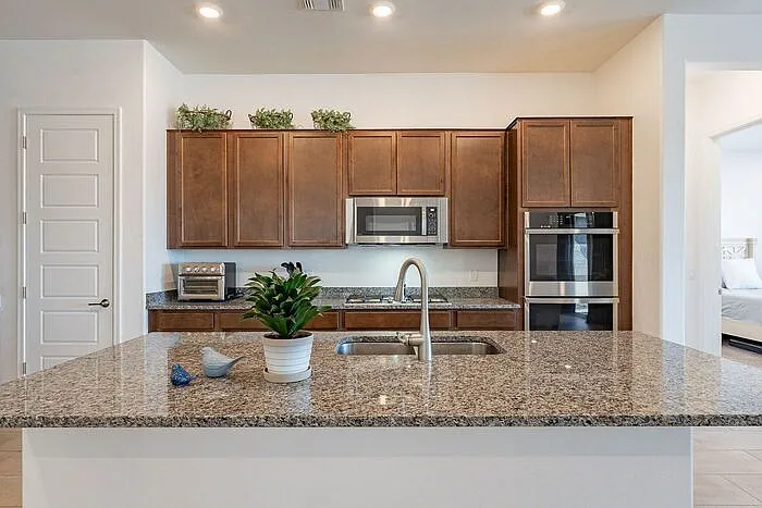 12442 N Appling Ave — Photo 15