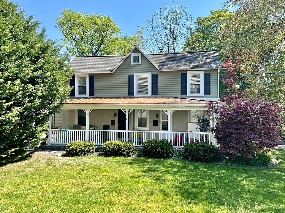 1st image of 707 Lore Ave #A2