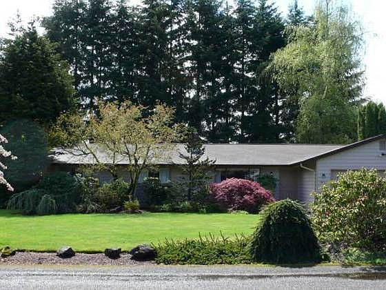1st image of 3921 Clearfield Dr SE