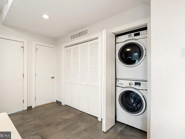 205 Witherspoon St #1 — Photo 8
