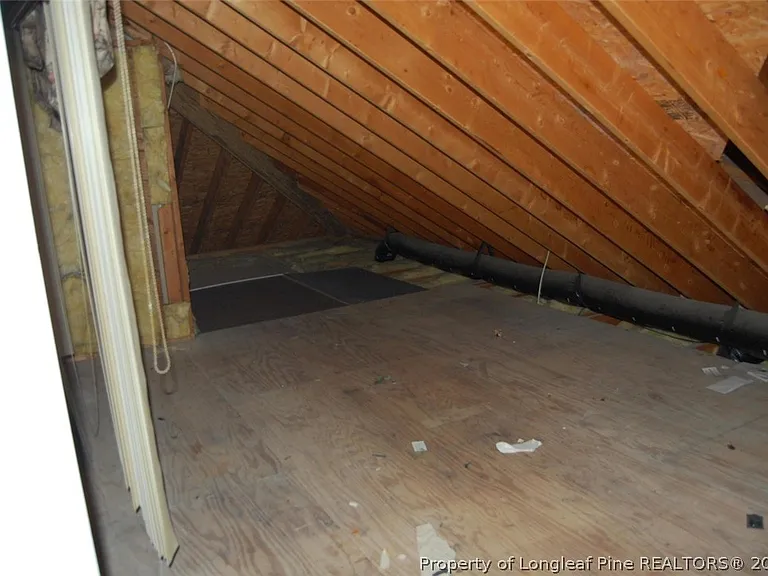 Greenbriar Dr — Photo 22