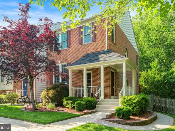 12153 Abbey Glen Ct, Woodbridge, VA 22192