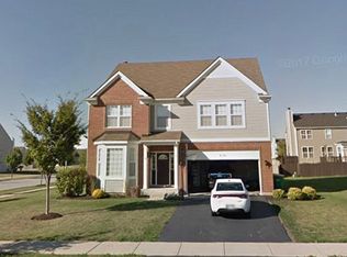 919 Sable Ridge Dr, Joliet, IL 60431