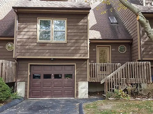 107 Meadow St #107 Photo 1