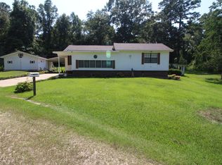 59 Masonite Lake Rd, Laurel, MS 39443