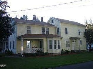27 Stevens St, Danbury, CT 06810