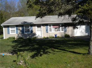 2 Model Park Rd, Ledyard, CT 06339