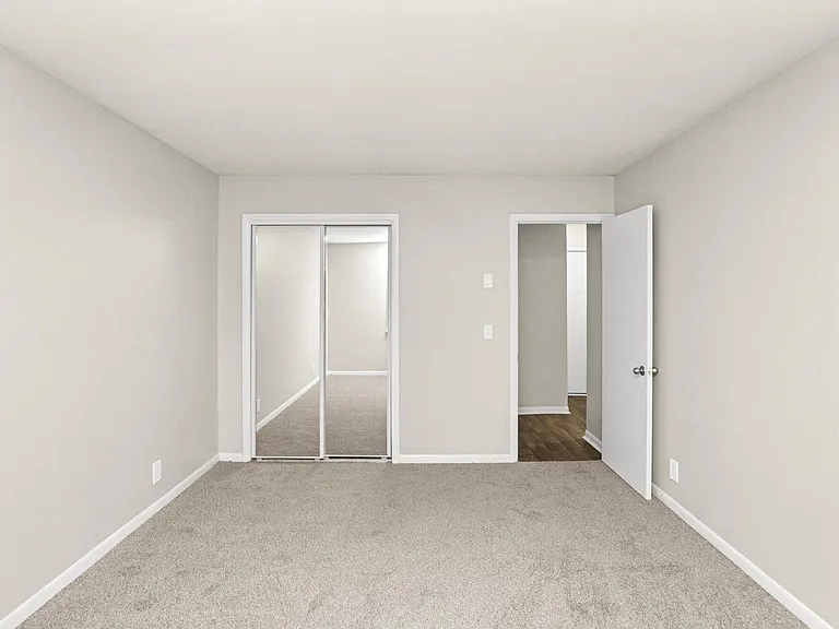 1701 Gale Ln — Photo 25