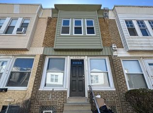 6542 Regent St, Philadelphia, PA 19142